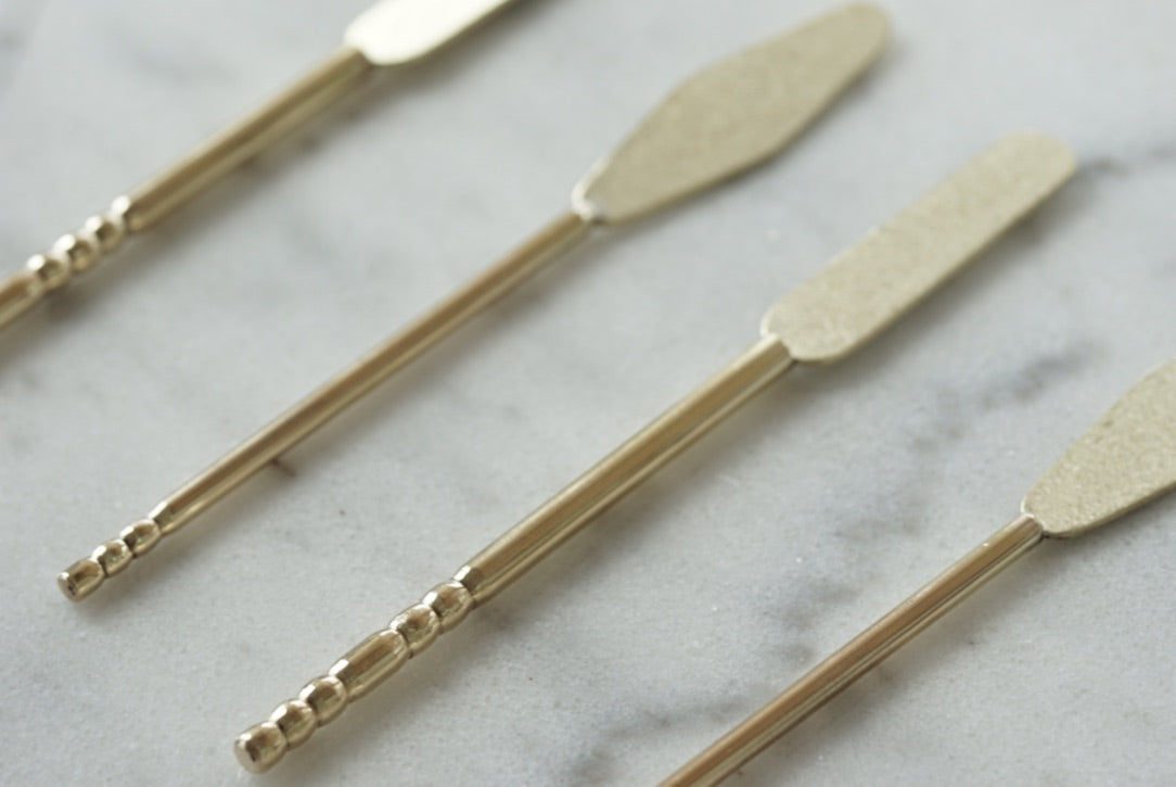 Butter knife