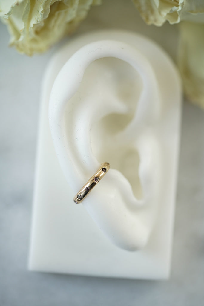 Curved Ear Cuff with sapphires in gold