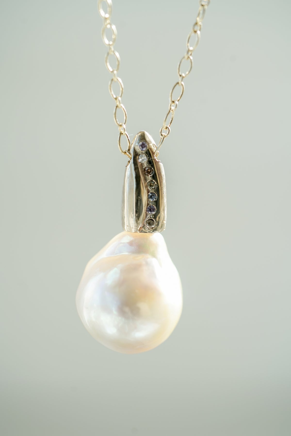 South Sea Pearl Gold necklace with sapphires