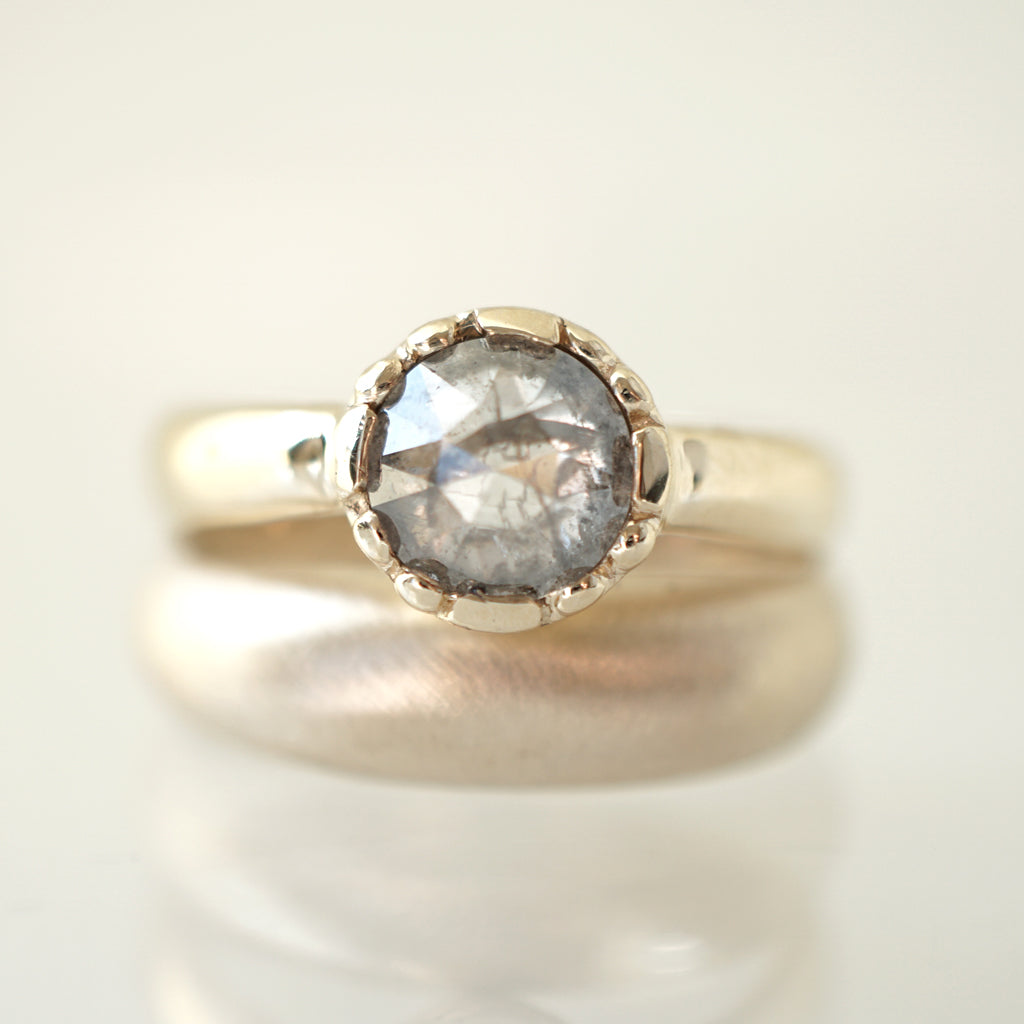 Bombé gold Ring