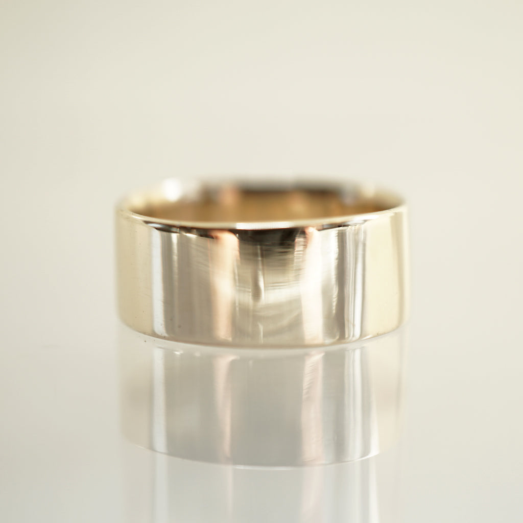 Gold flat band 7mm