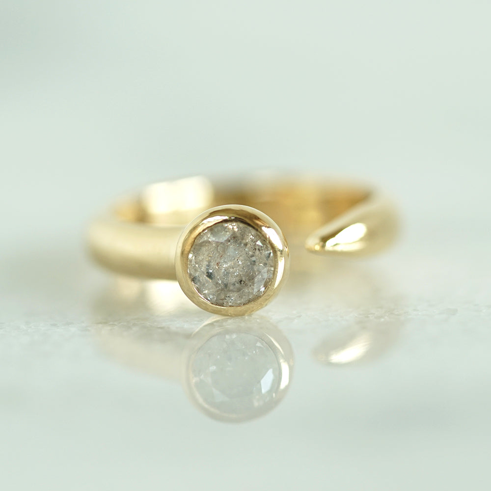 Open solitaire diamond ring