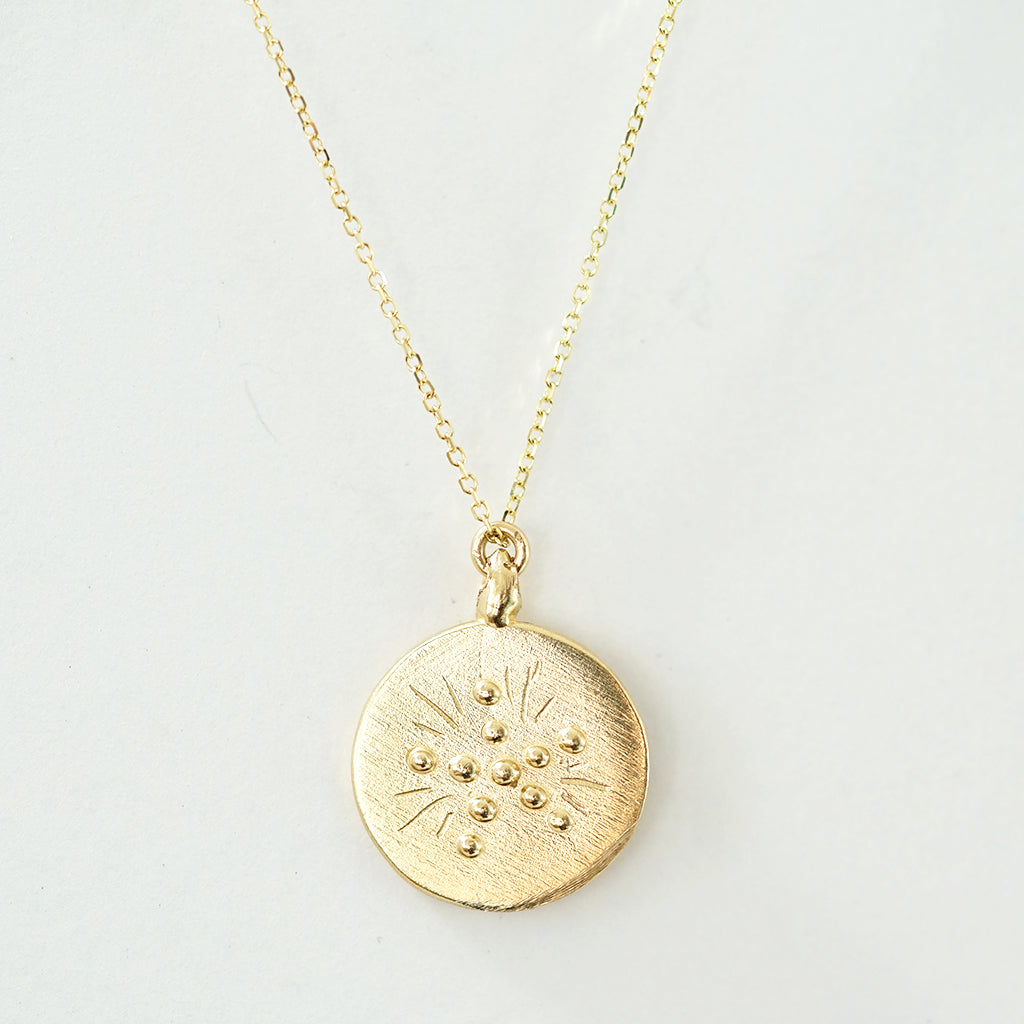 Memento Mori Necklace gold